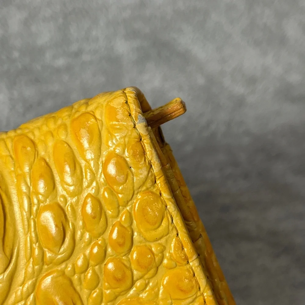 Brahmin Debra Yellow Melbourne Leather Wristlet Wallet Purse Authentic Croc - Picture 4 of 10